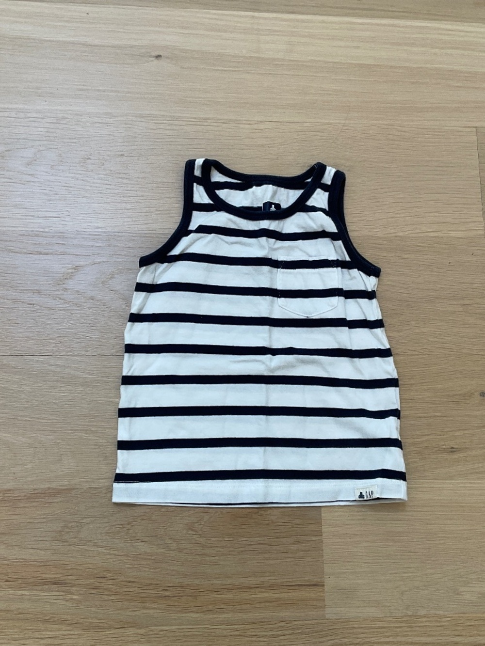 Like New Gap Boy Shirt